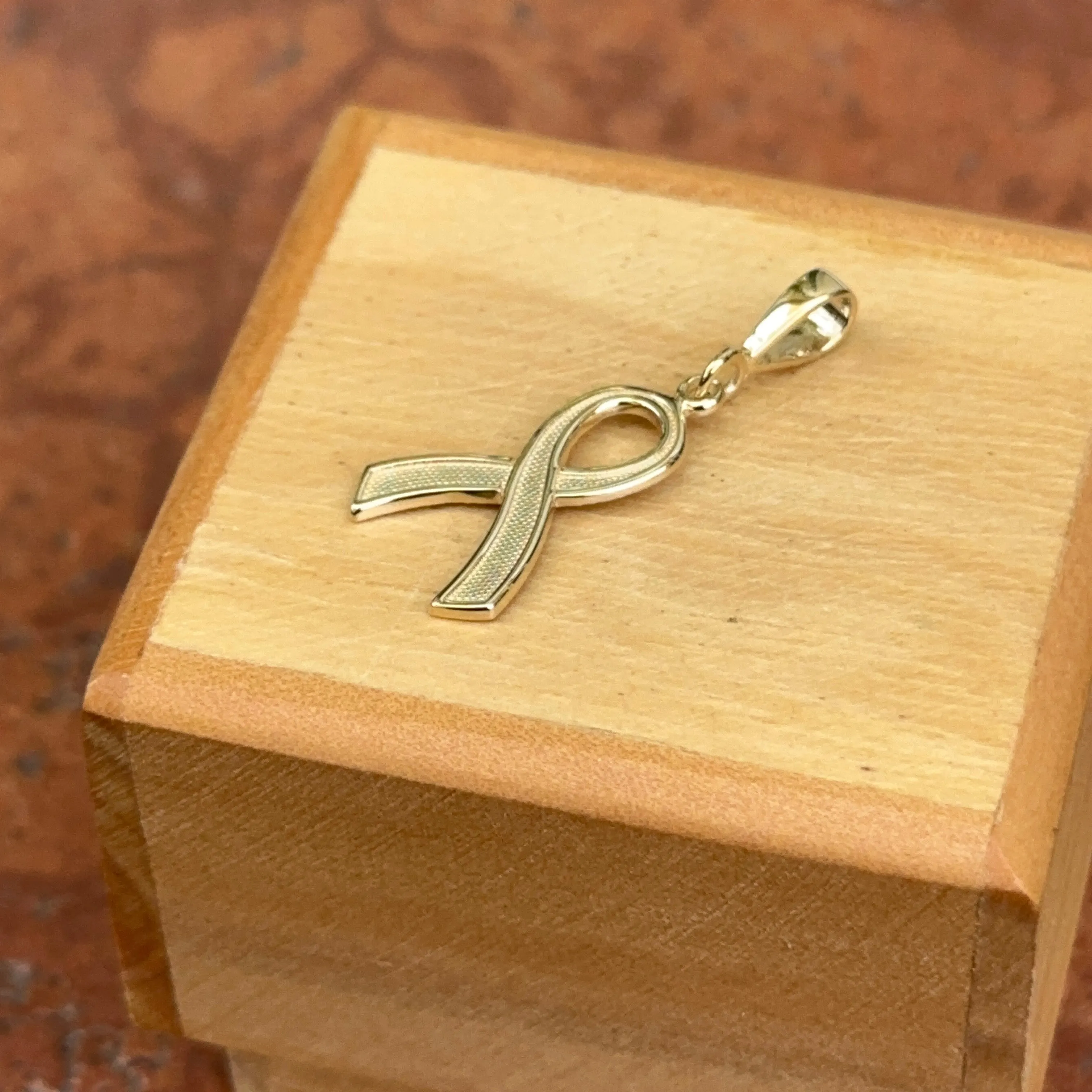14KT Yellow Gold Awareness Ribbon Pendant Charm