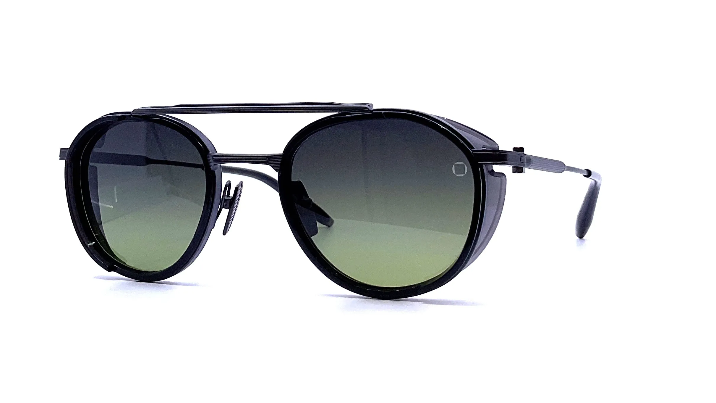 Akoni - Skymapper (Black Iron/Crystal Black)