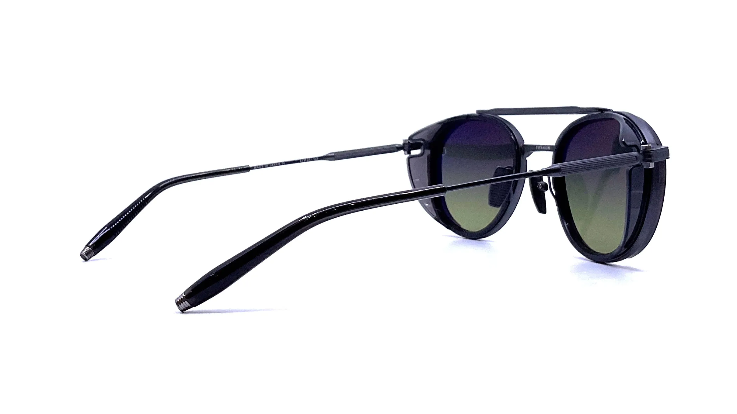 Akoni - Skymapper (Black Iron/Crystal Black)