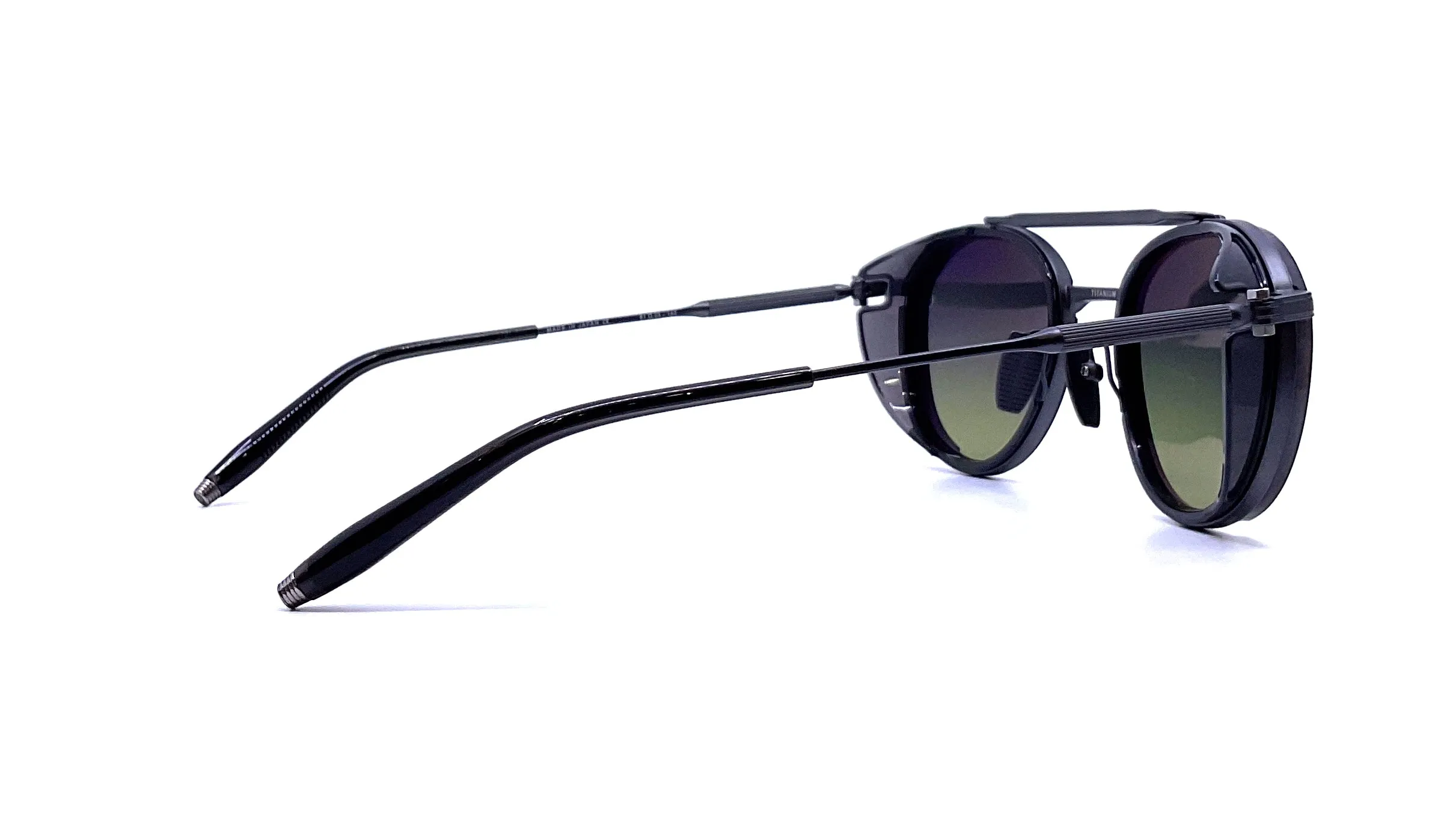Akoni - Skymapper (Black Iron/Crystal Black)