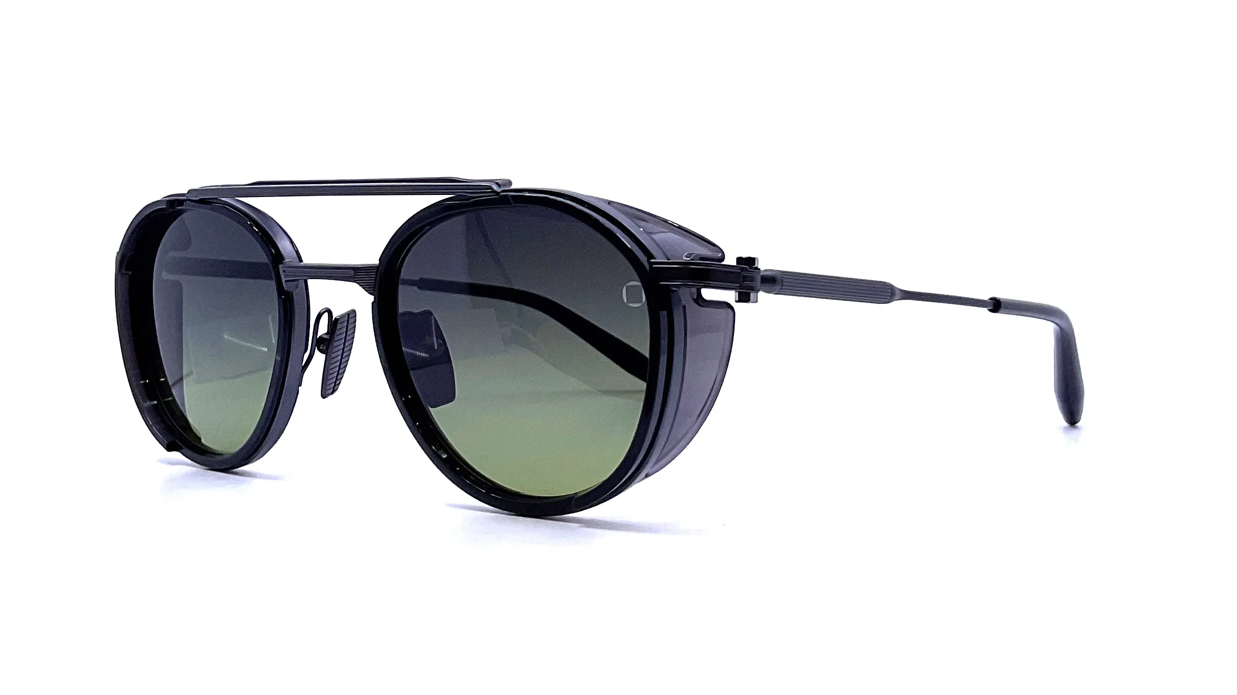 Akoni - Skymapper (Black Iron/Crystal Black)
