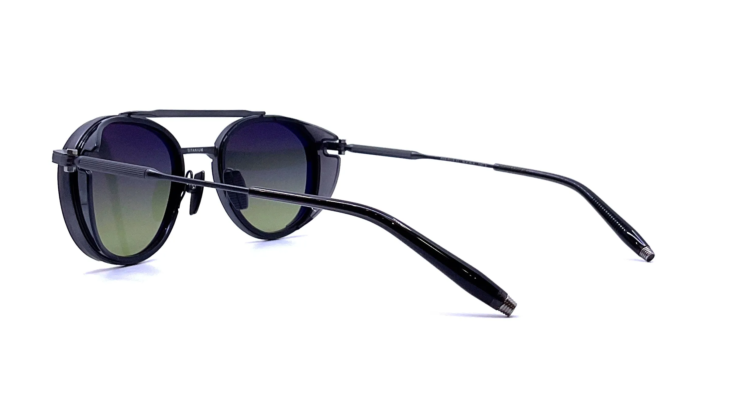 Akoni - Skymapper (Black Iron/Crystal Black)