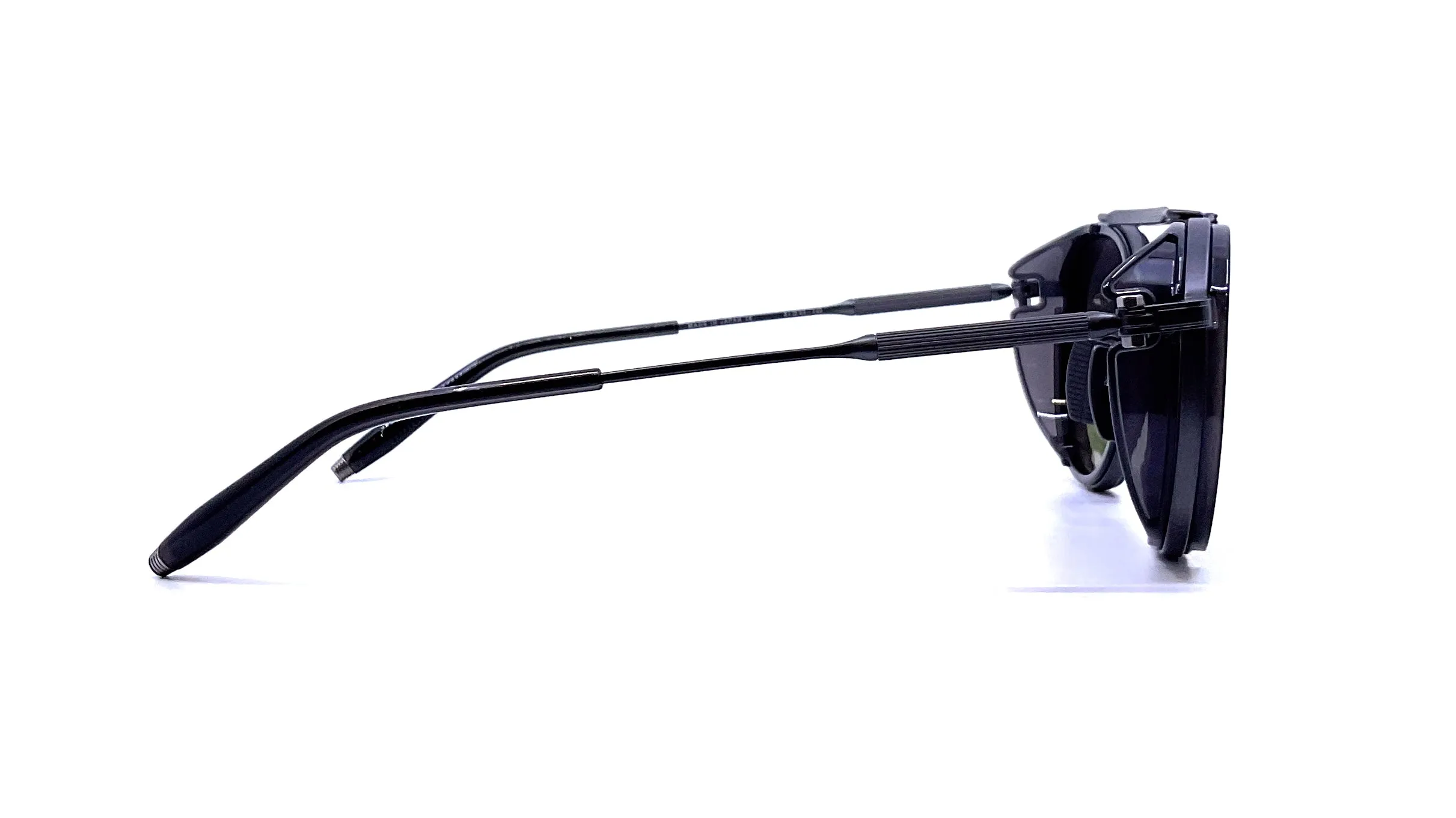 Akoni - Skymapper (Black Iron/Crystal Black)