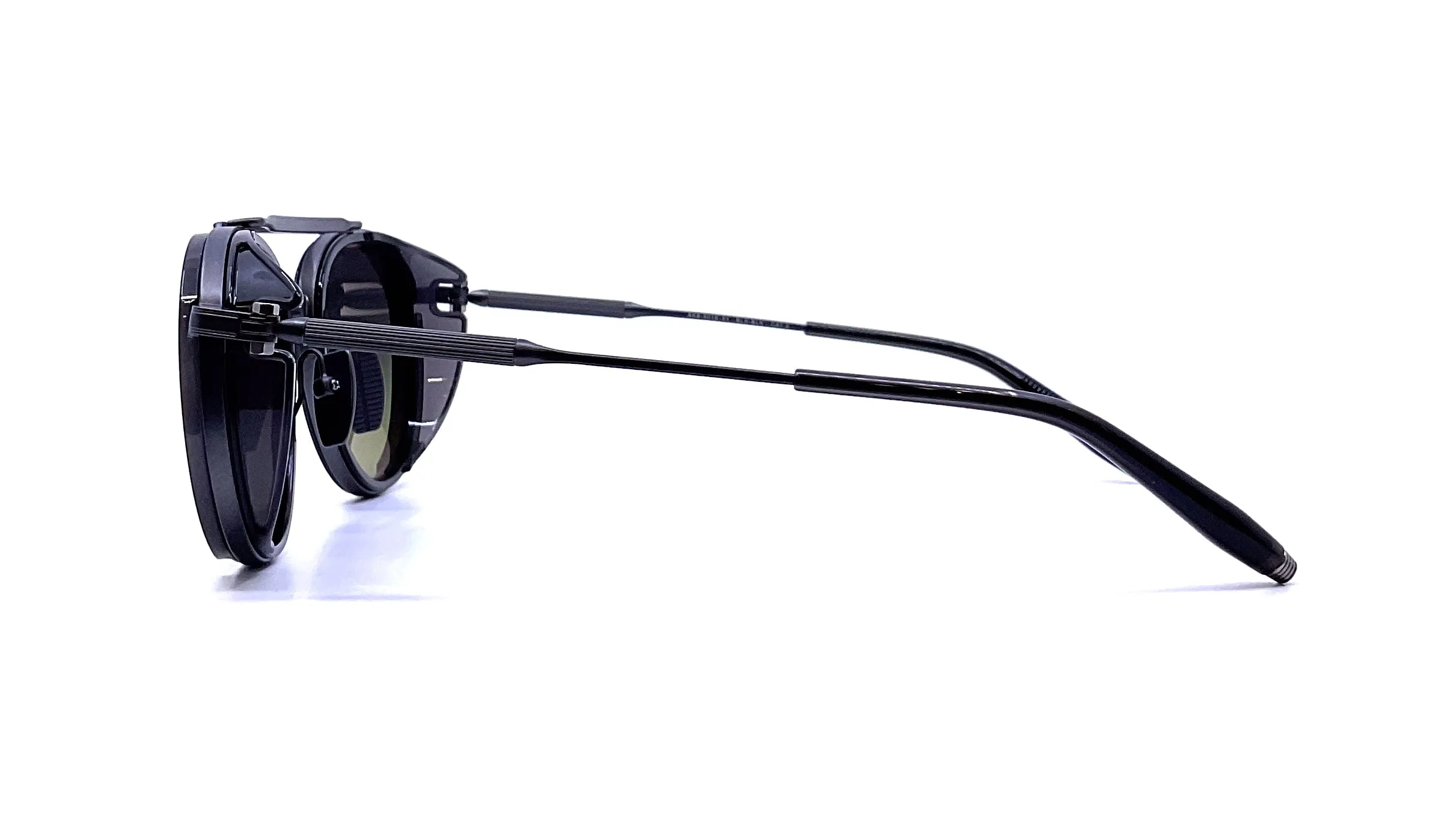 Akoni - Skymapper (Black Iron/Crystal Black)
