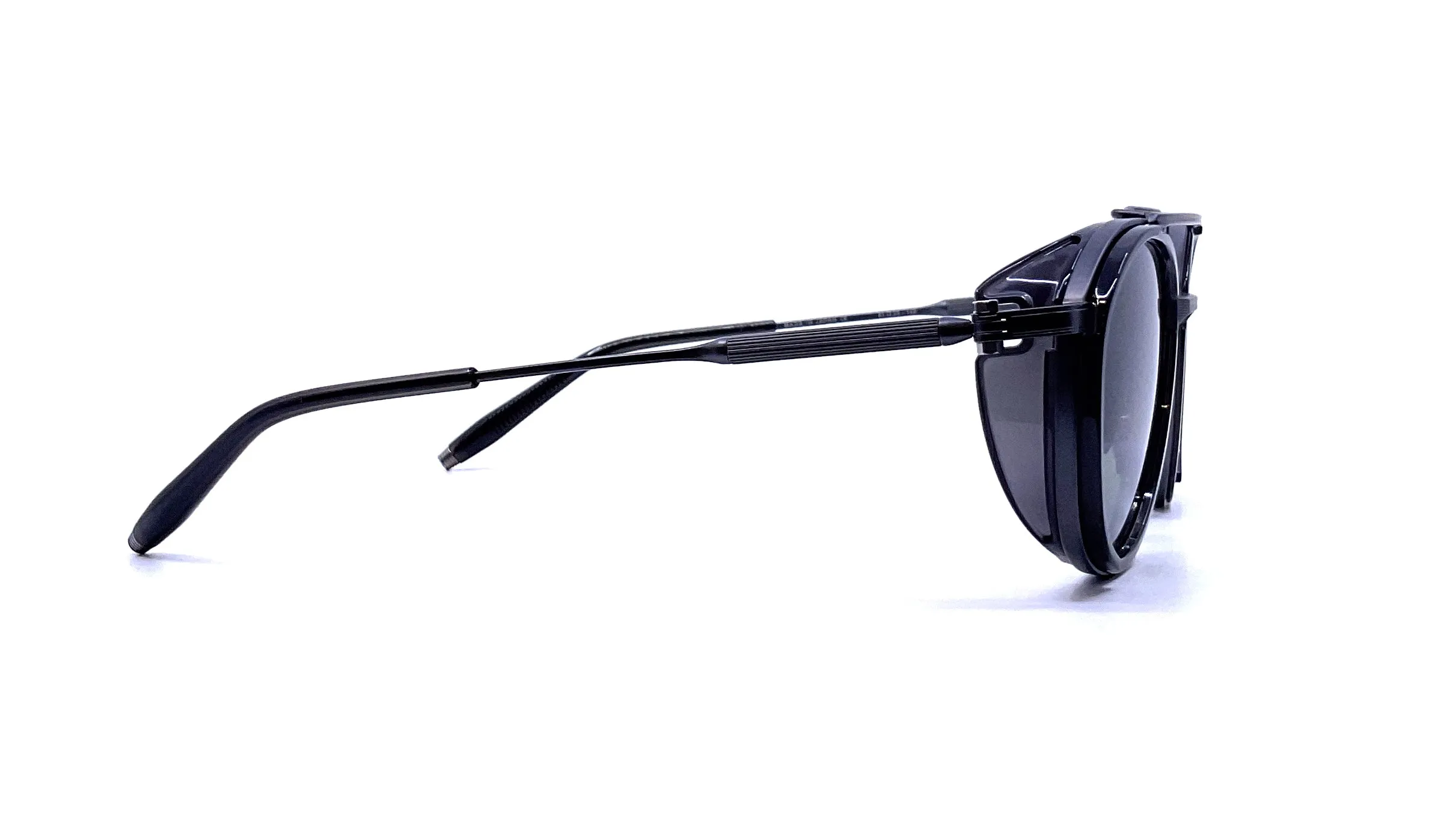 Akoni - Skymapper (Black Iron/Crystal Black)