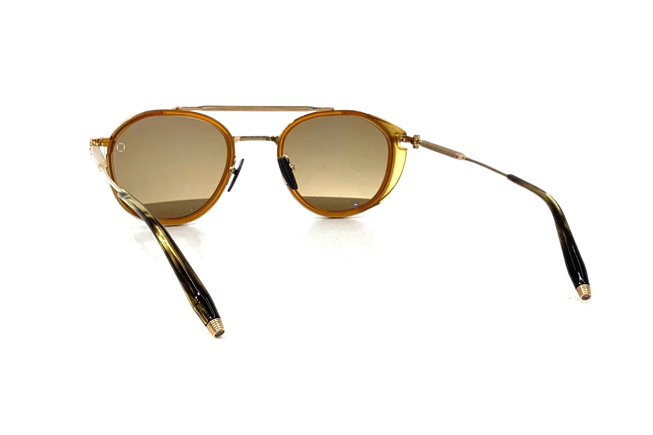 Akoni - Skymapper (Brushed White Gold/Crystal Amber)