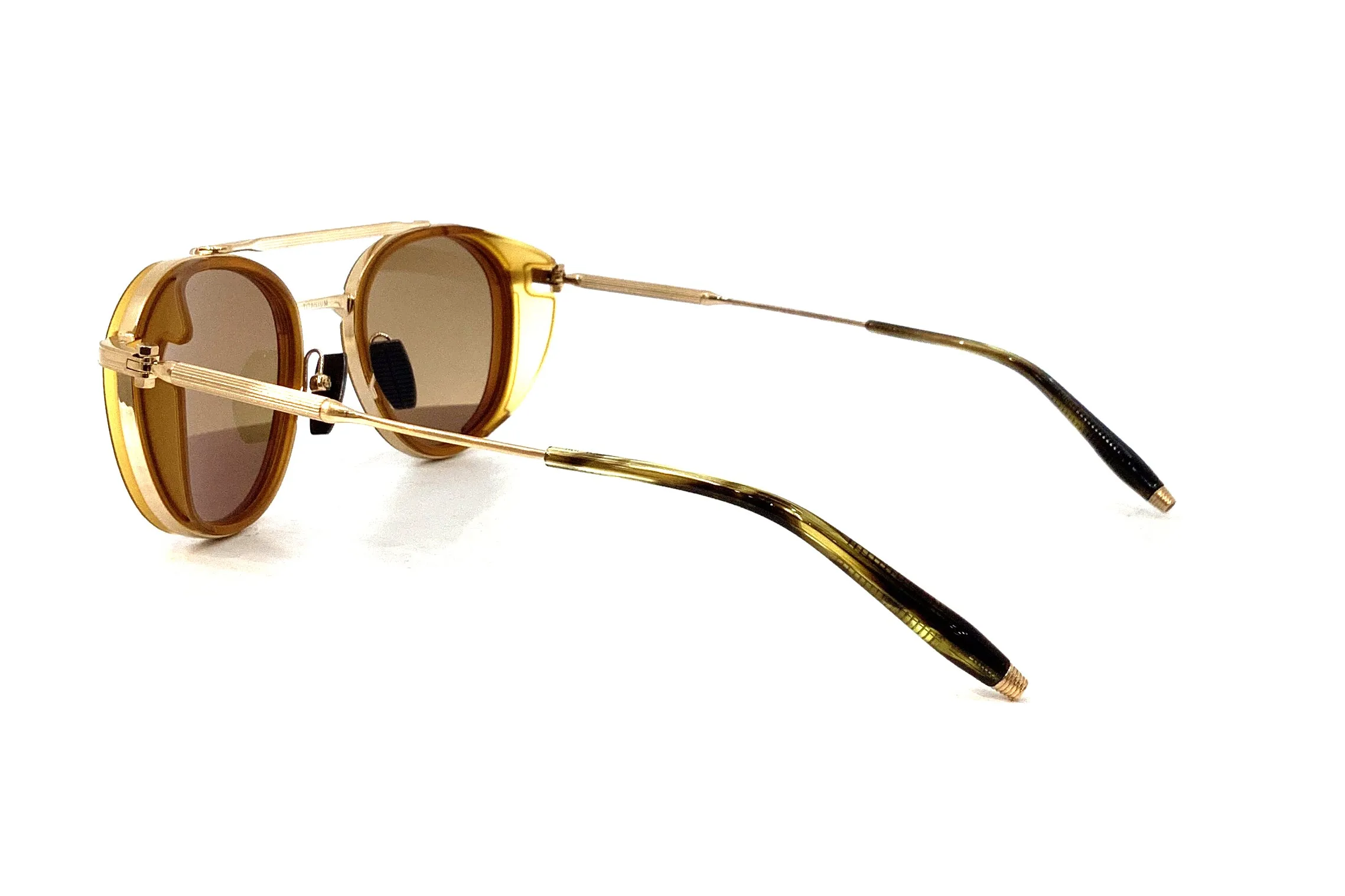 Akoni - Skymapper (Brushed White Gold/Crystal Amber)