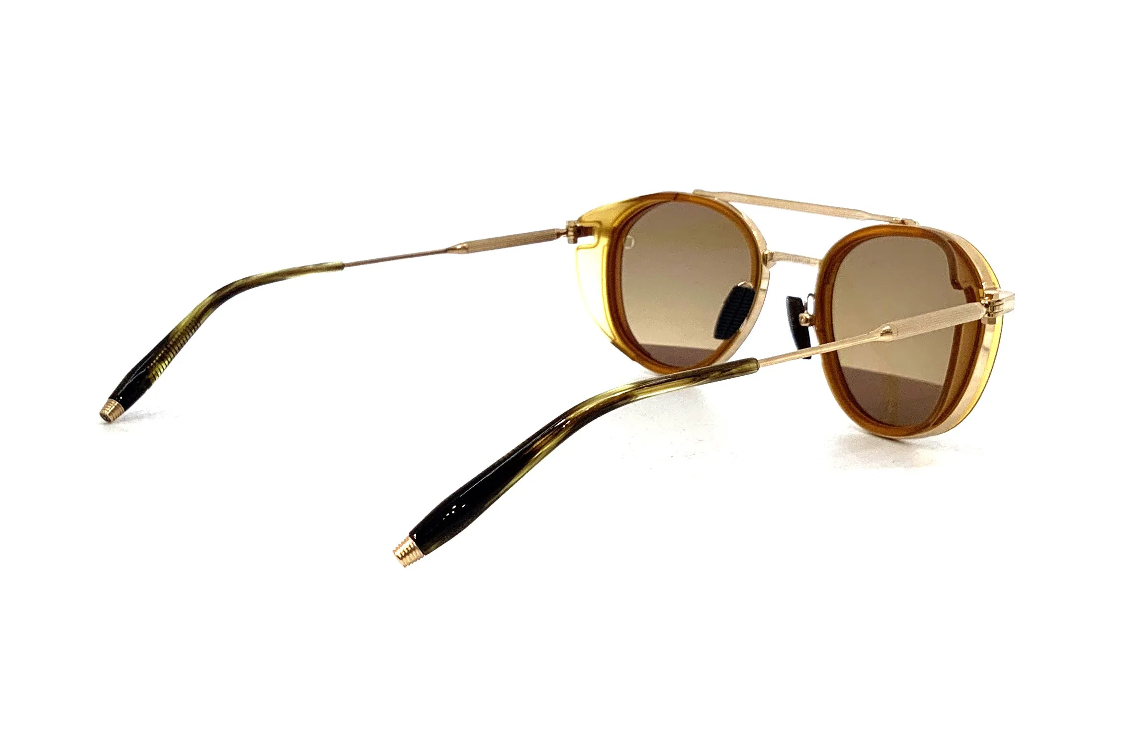 Akoni - Skymapper (Brushed White Gold/Crystal Amber)