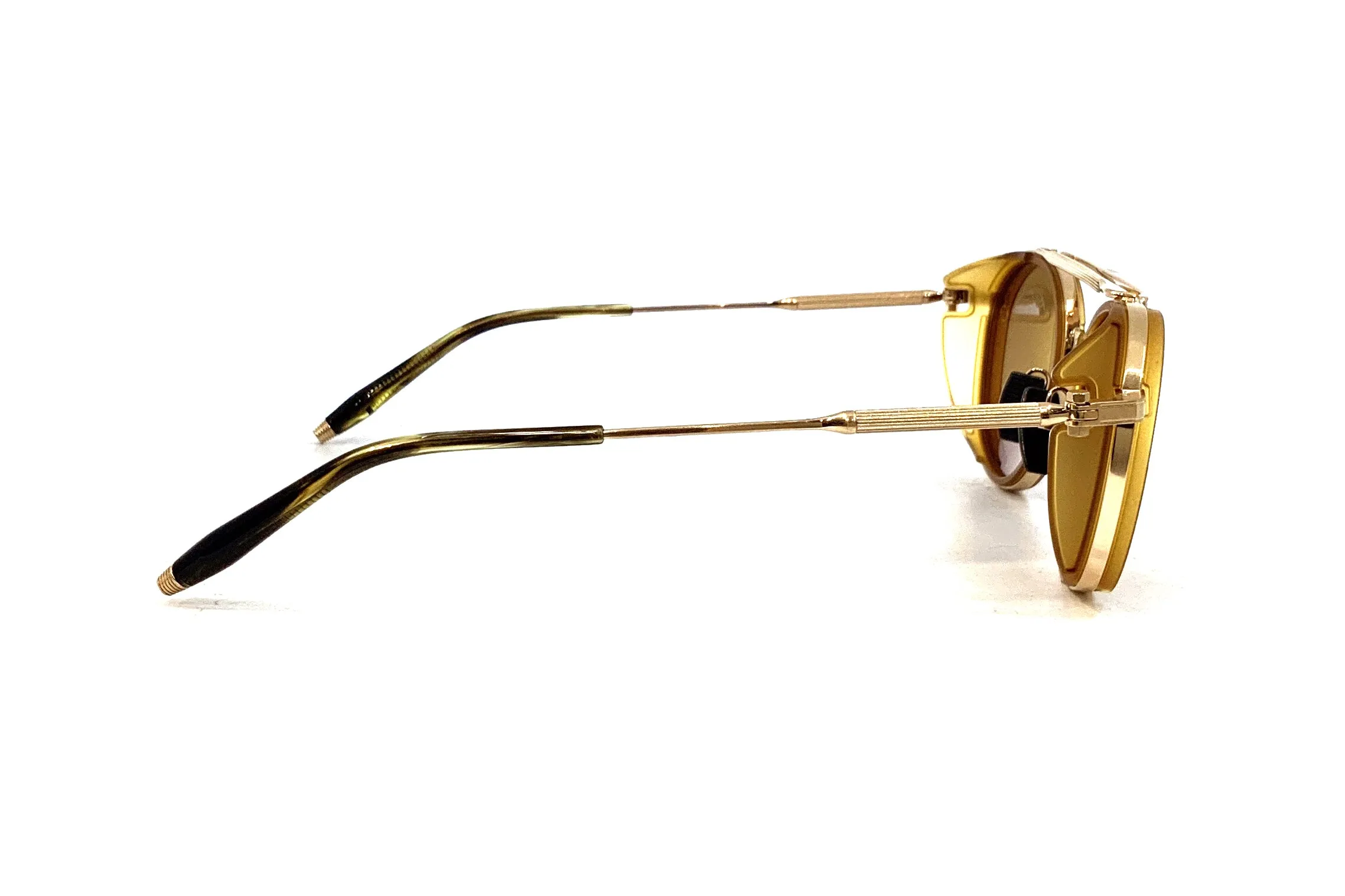 Akoni - Skymapper (Brushed White Gold/Crystal Amber)