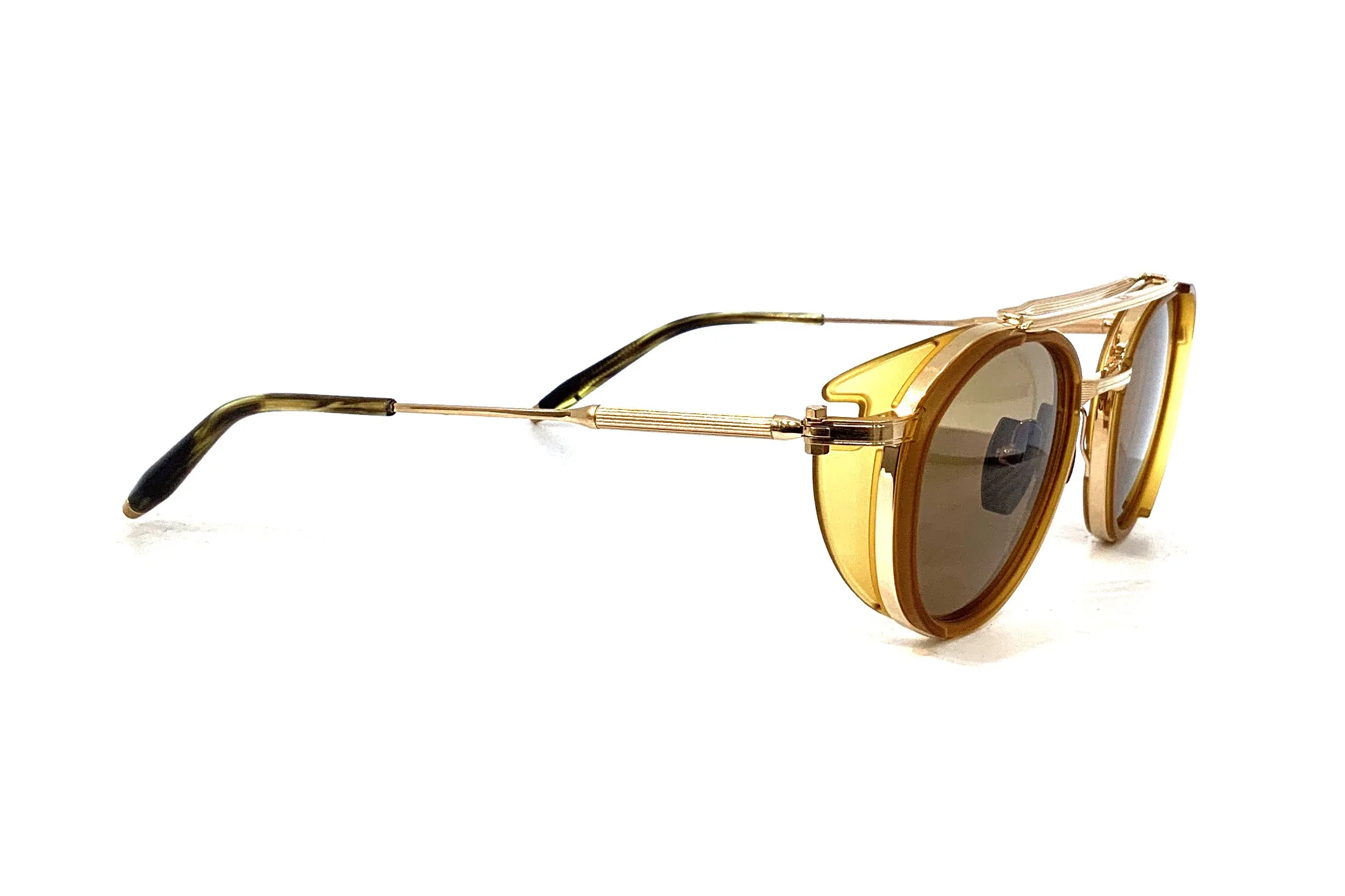 Akoni - Skymapper (Brushed White Gold/Crystal Amber)