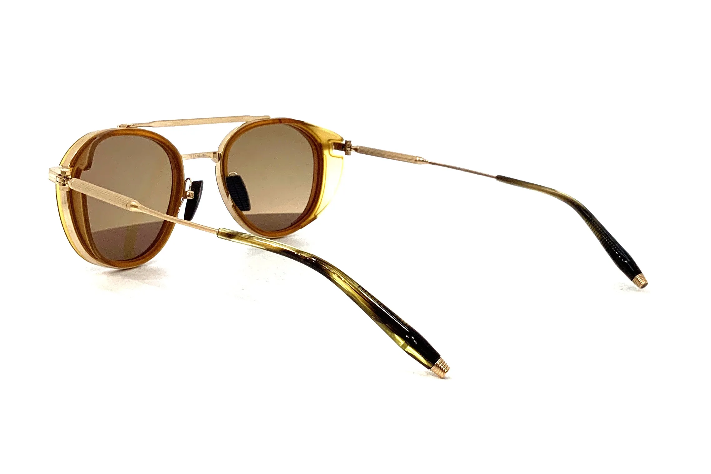 Akoni - Skymapper (Brushed White Gold/Crystal Amber)