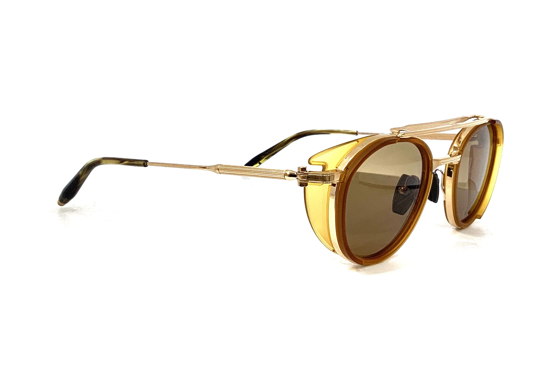 Akoni - Skymapper (Brushed White Gold/Crystal Amber)