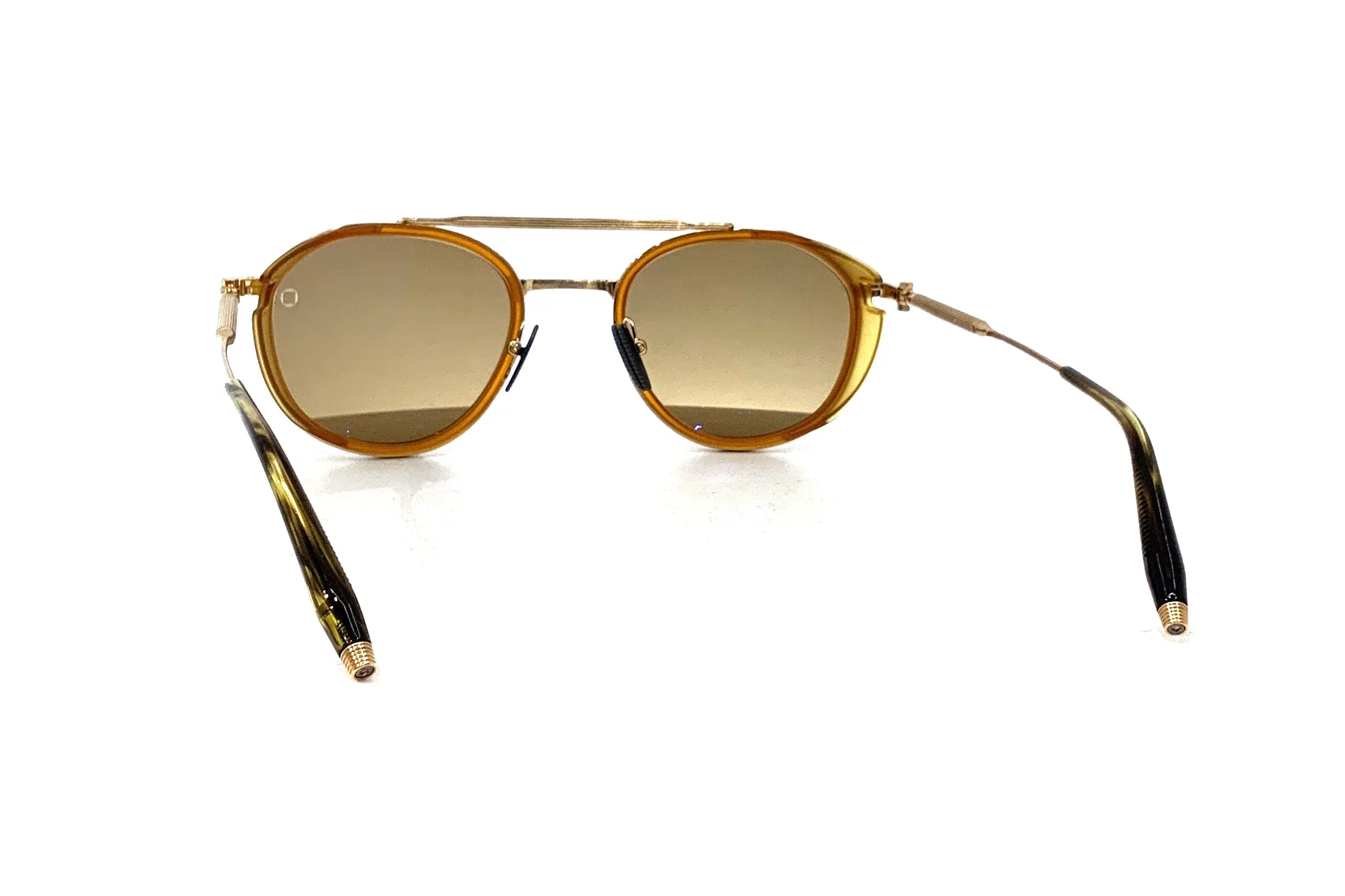 Akoni - Skymapper (Brushed White Gold/Crystal Amber)
