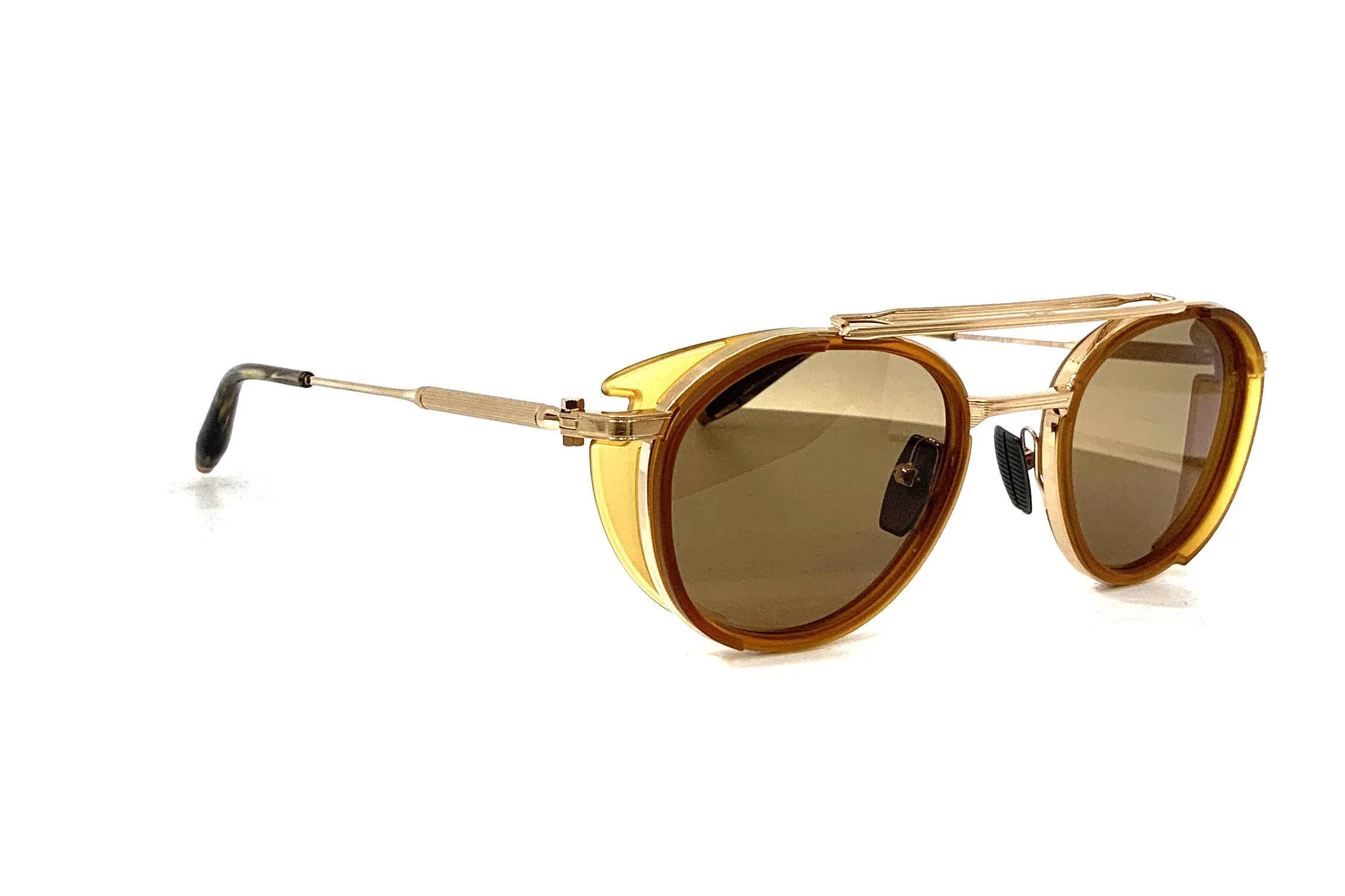 Akoni - Skymapper (Brushed White Gold/Crystal Amber)