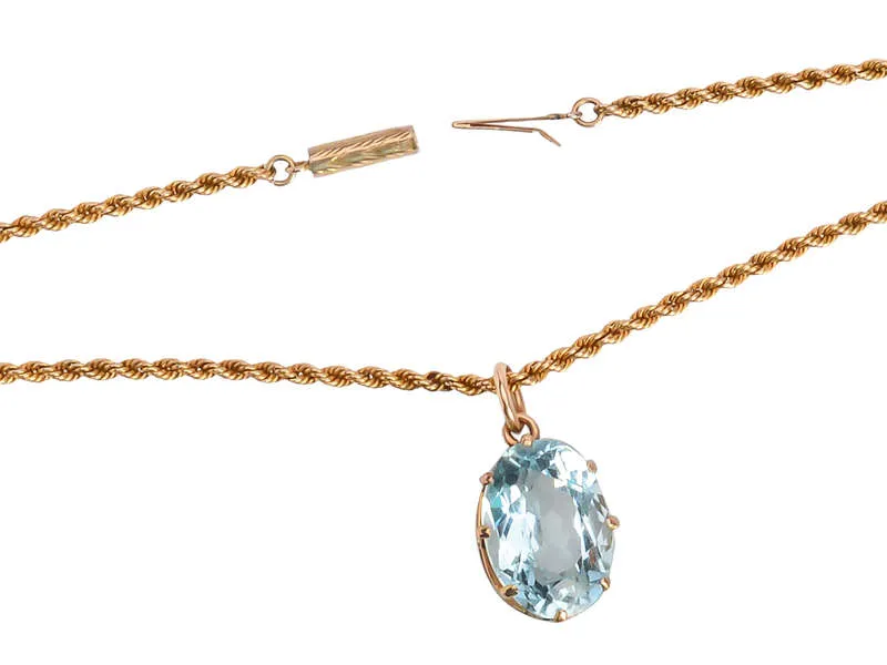 Antique Aquamarine Pendant & Chain