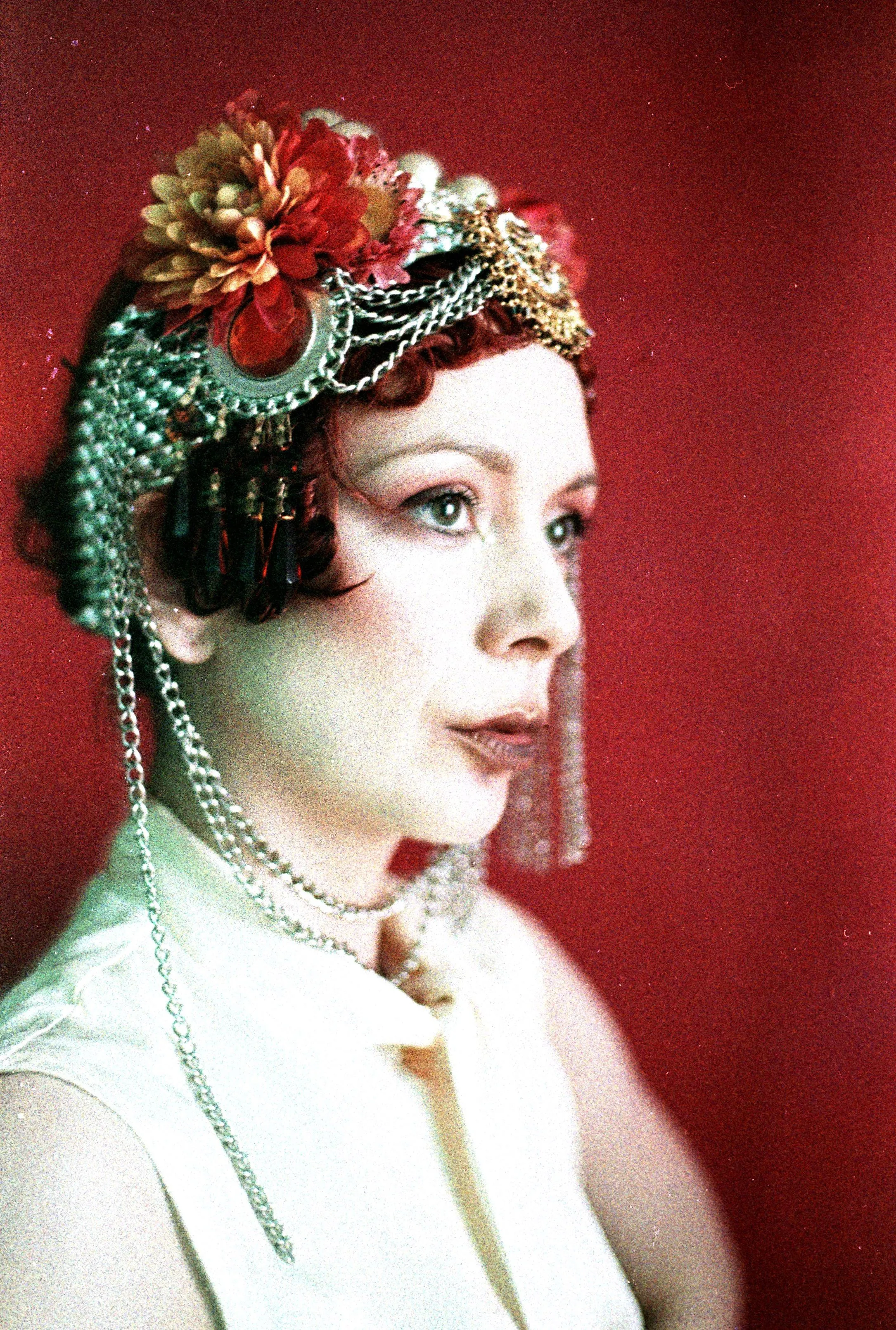 Bespoke vintage jewels and chains Flower headpiece