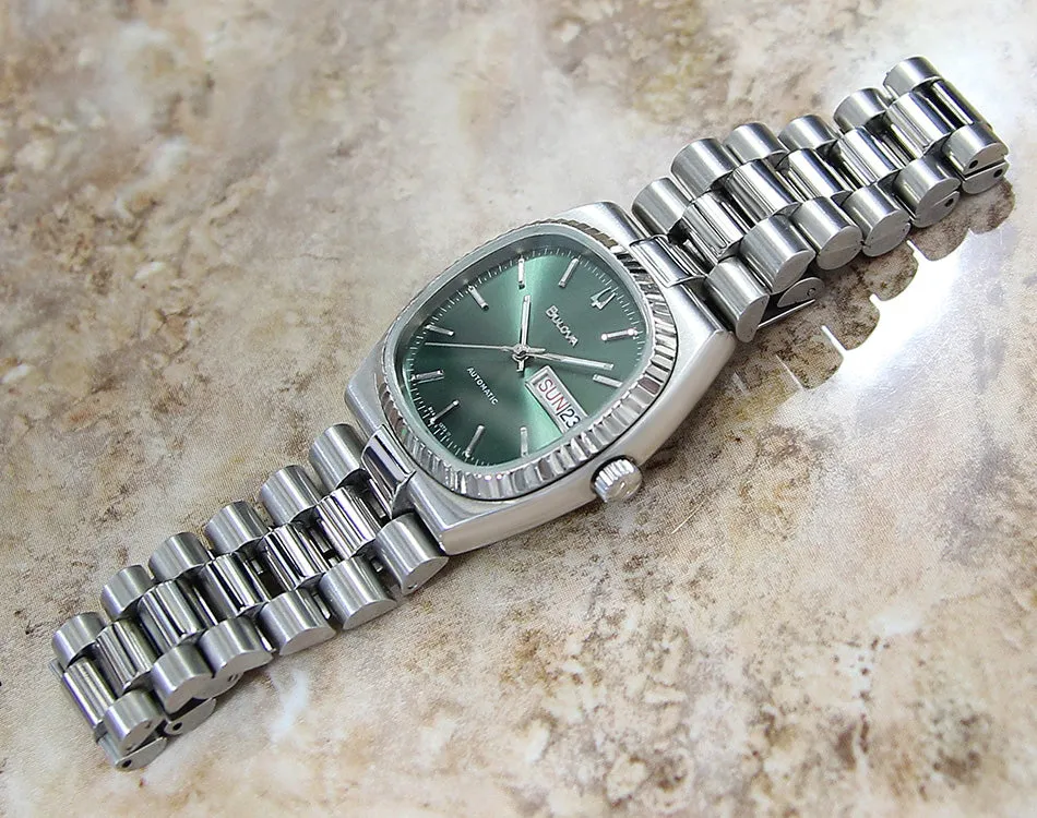 Bulova Swiss Day Date Auto Mens 1970 SS 34mm Watch