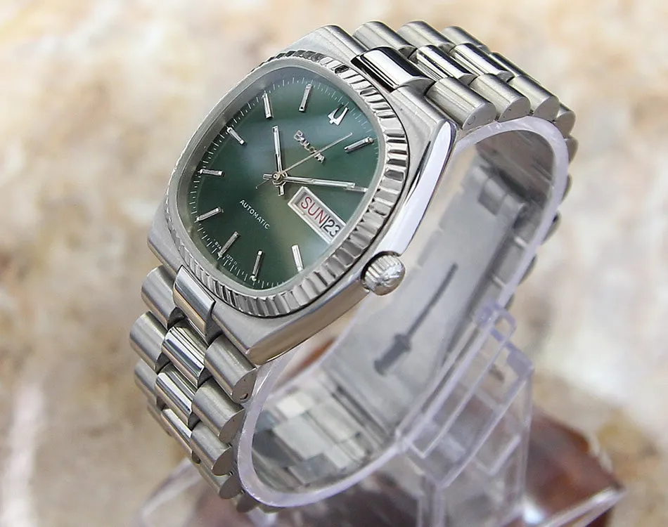 Bulova Swiss Day Date Auto Mens 1970 SS 34mm Watch