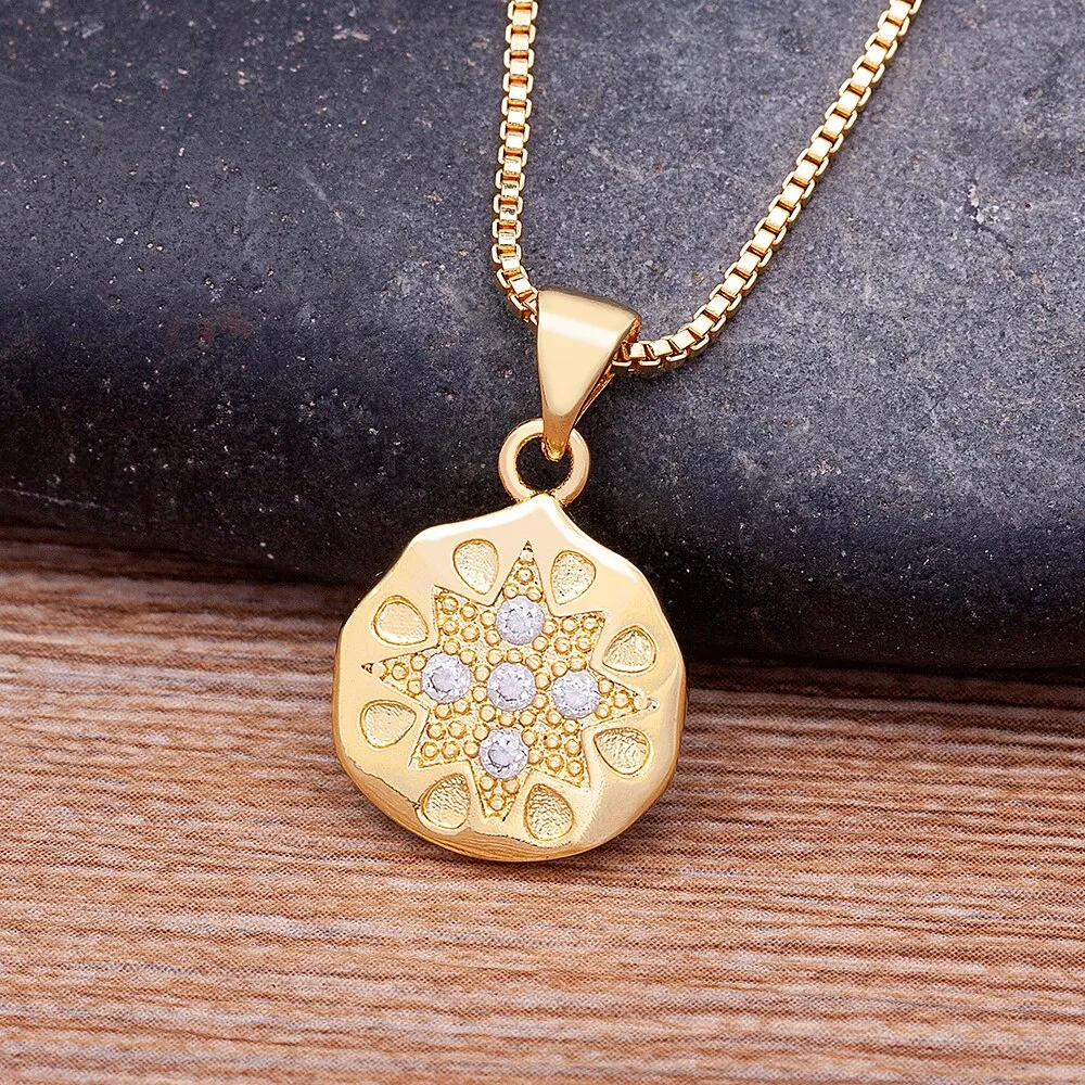 Fashion Zircon Geometric Pendant Necklace For Women Charm Clavicle Chain