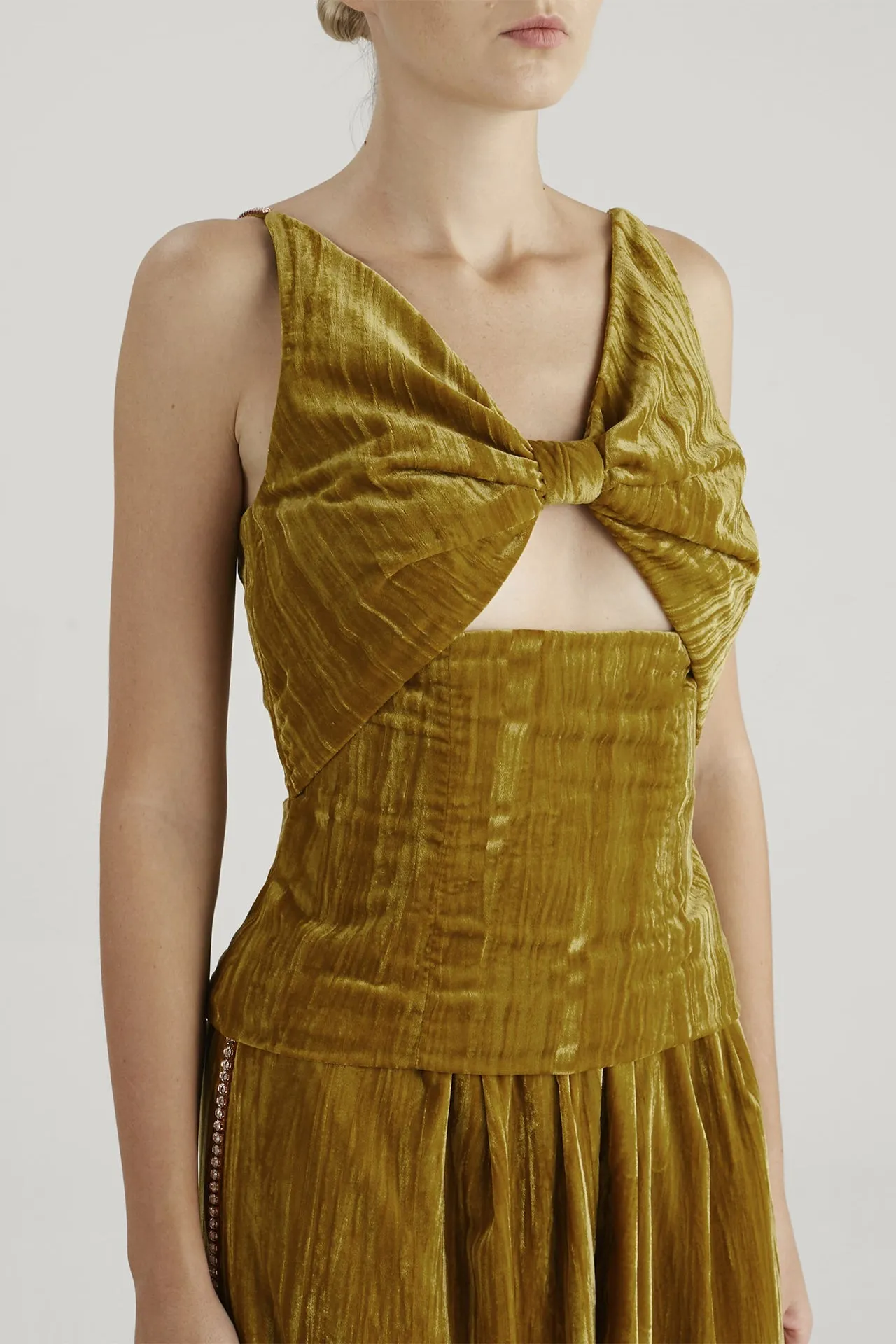 Fitted Top with Bow Design & High-Waisted Palazzo Pants