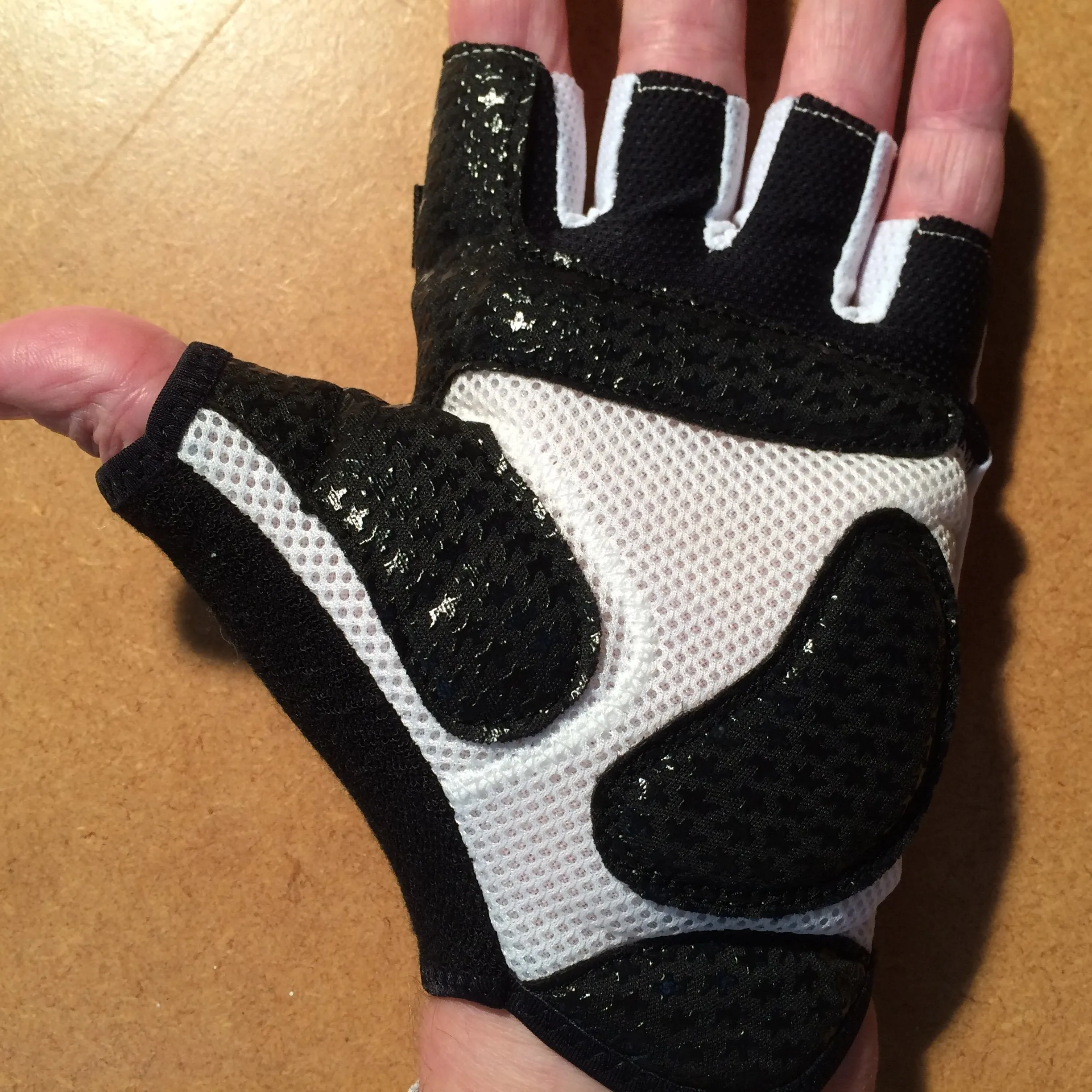 GLOVES : Assos Summer H/Finger White Panther Cycling Gloves [L]