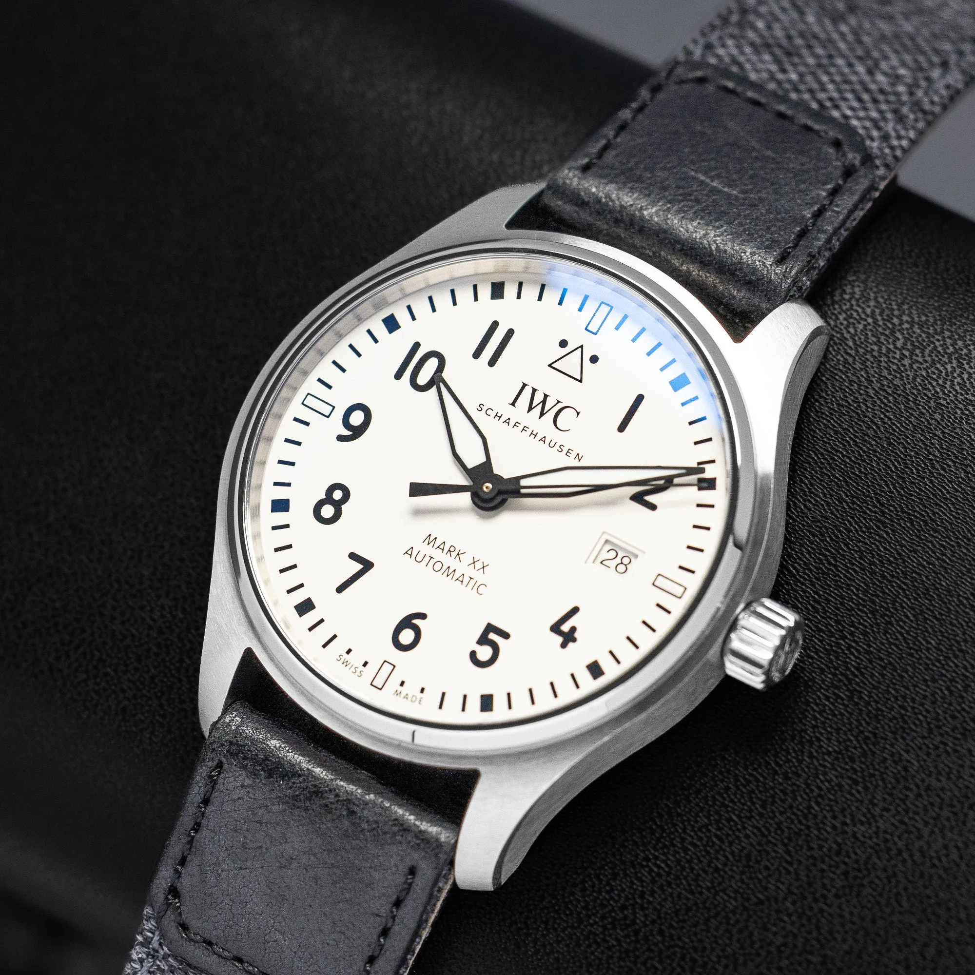 IWC Pilot Mark IW328207