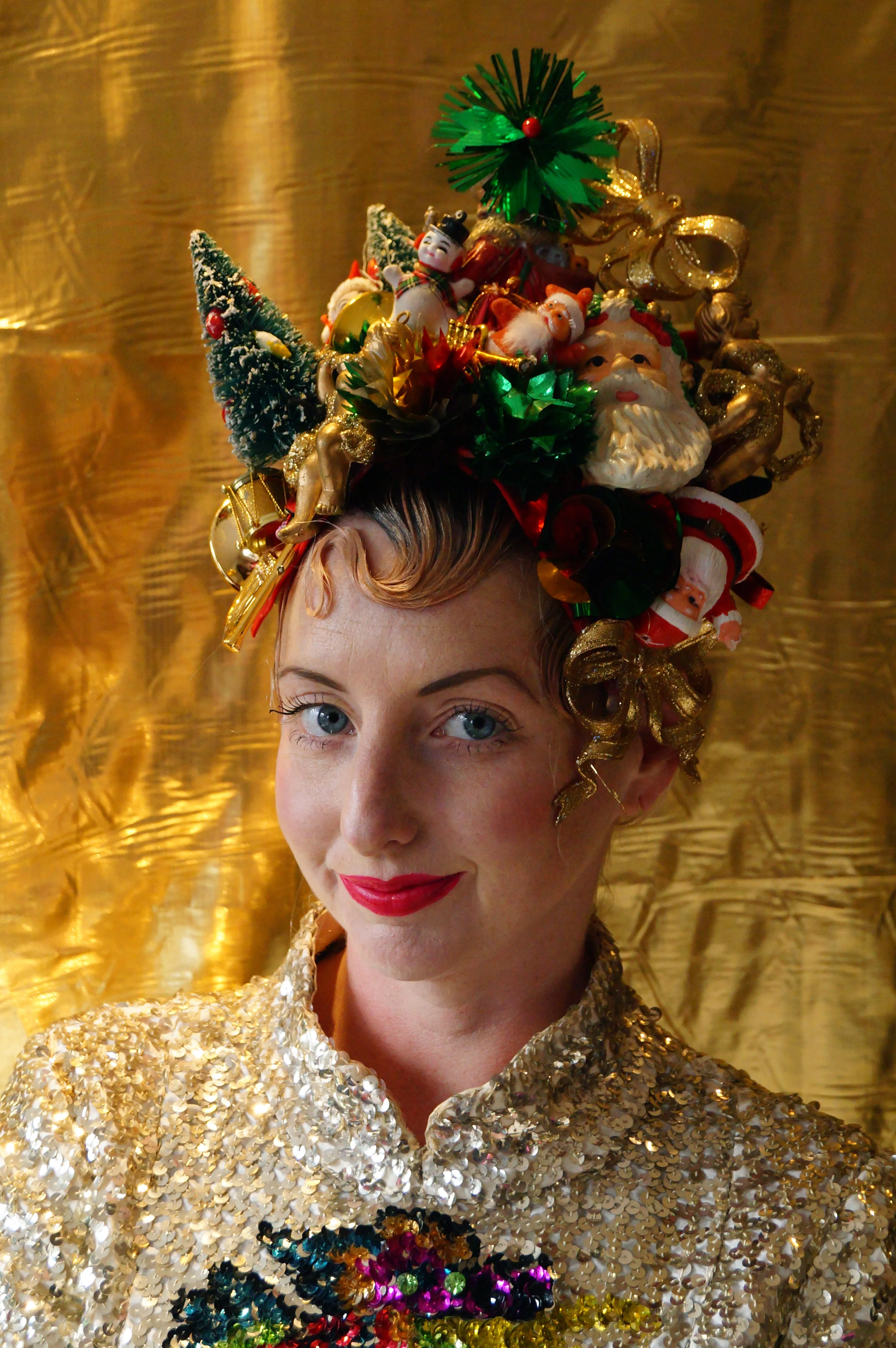 Kitsch Collection Vintage Traditional Christmas Baubles Headpiece