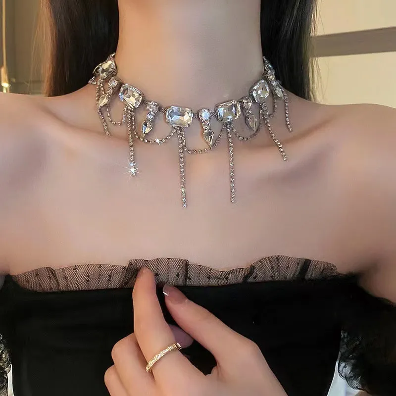 Korean geometric square crystal necklace, suitable for women