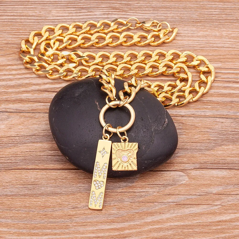 Light Luxury Zircon Geometric Inlaid Heart Shape Shine Crystal Pendant Mom Letter Necklace Women