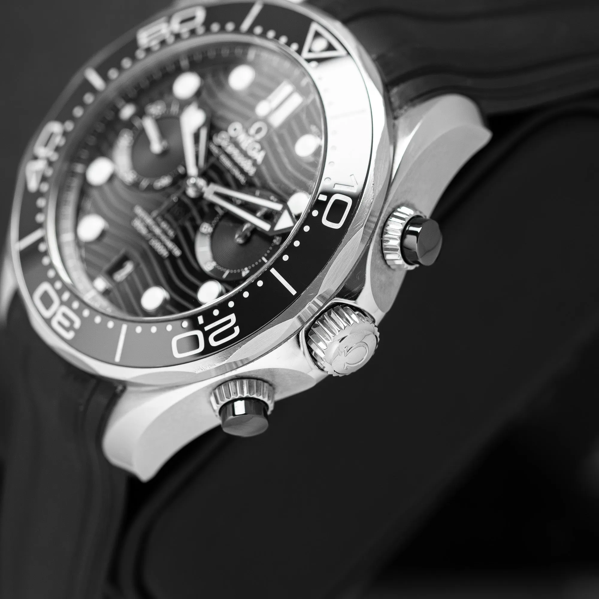 Omega Seamaster Diver 21032445101001
