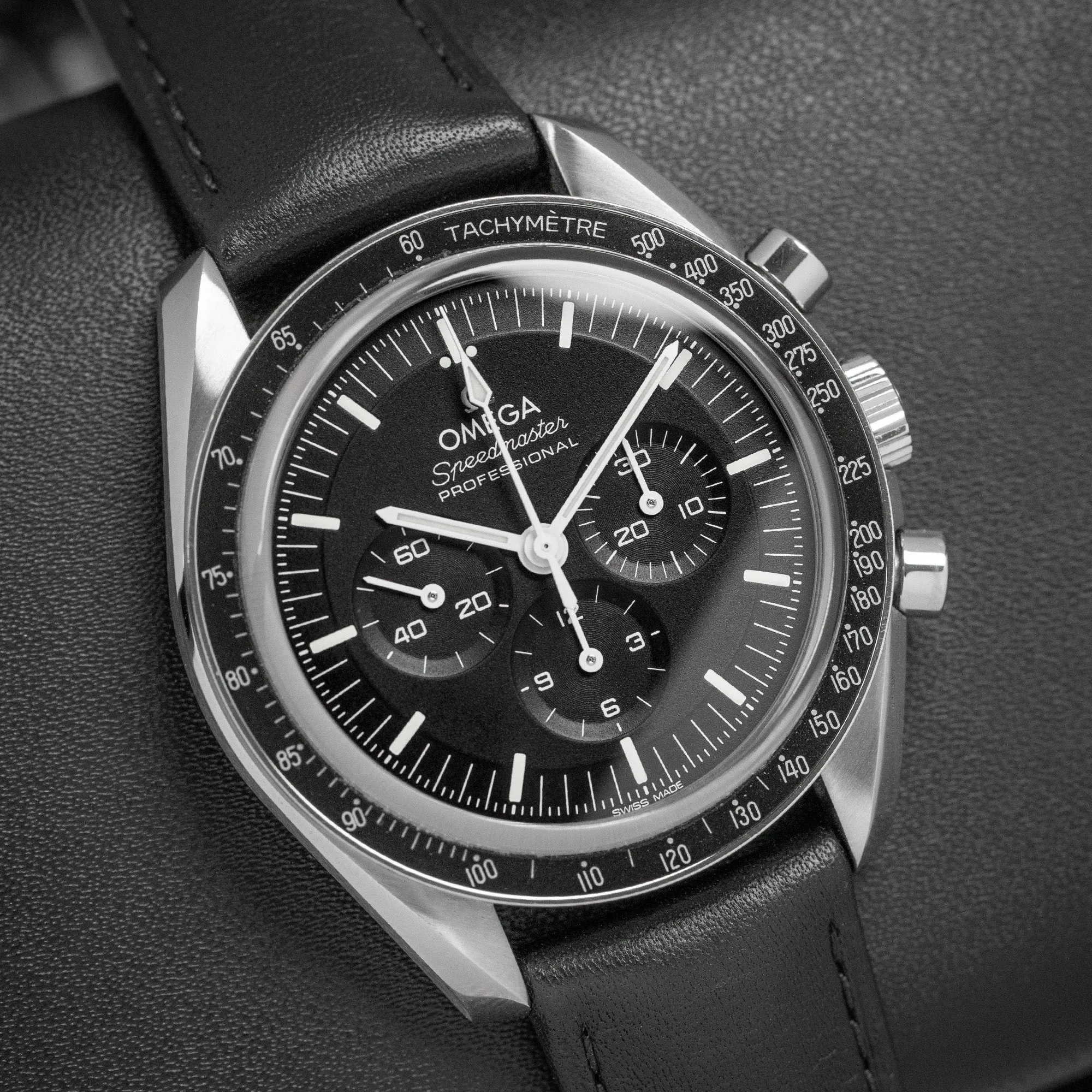 Omega Speedmaster Moonwatch 310.32.42.50.01.002