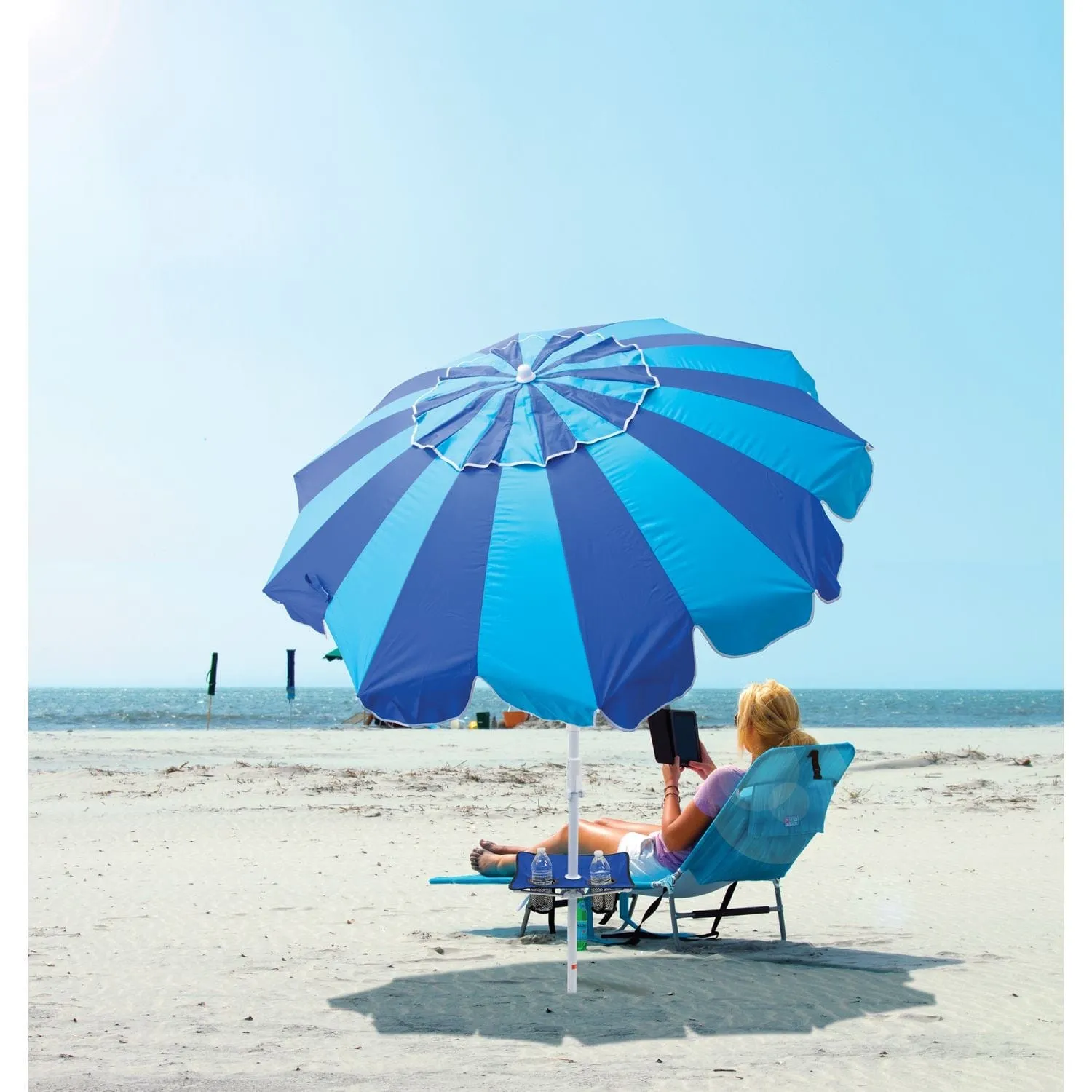 RIO | 7 ft. Umbrella with Integrated Sand Anchor - Blue Stripes
