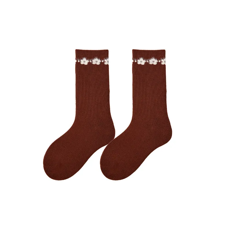 Sweetnana 4-Pack Autumn and Winter Children's Cotton Socks, Cartoon, Cute, Warm, Daily Wear Mid-calf Socks.