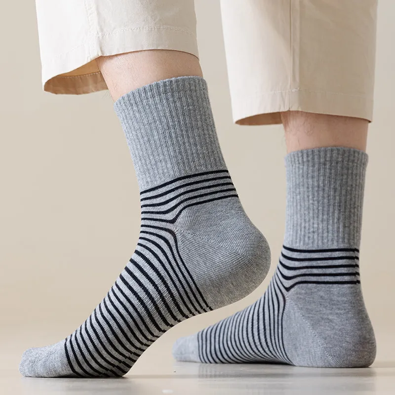 Sweetnana Men's Colorful Striped Socks Cotton Athletic Crew socks Comfortable Seamless Socks