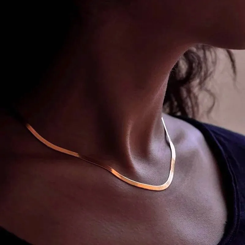 THE CLEO HERRINGBONE SNAKE CHAIN NECKLACE - ROSE GOLD