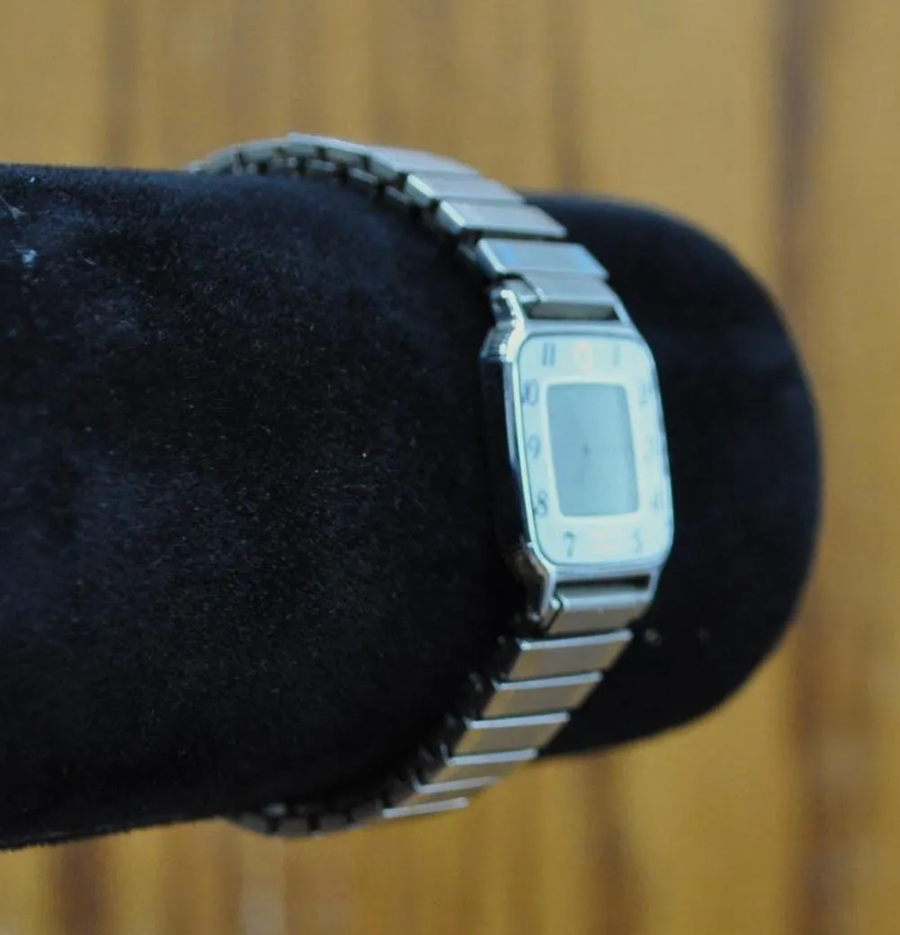 Vintage Timex T-Cell Digital Analog Watch - Working, New Battery - Expandable Band - Timex Working Digital Quartz Illusion Watch