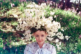 White Flower Floral blossom spray headdress / headpiece