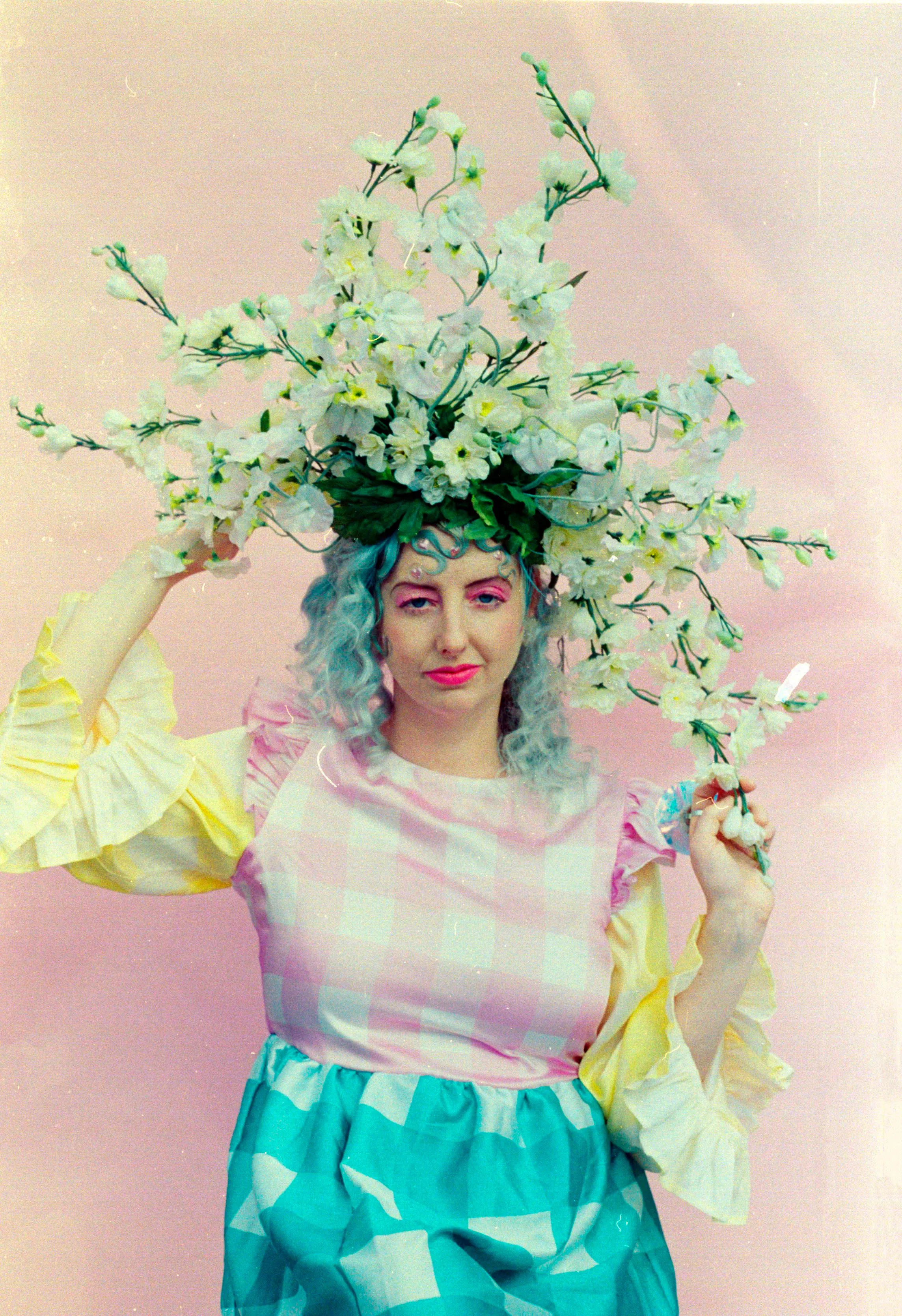 White Flower Floral blossom spray headdress / headpiece