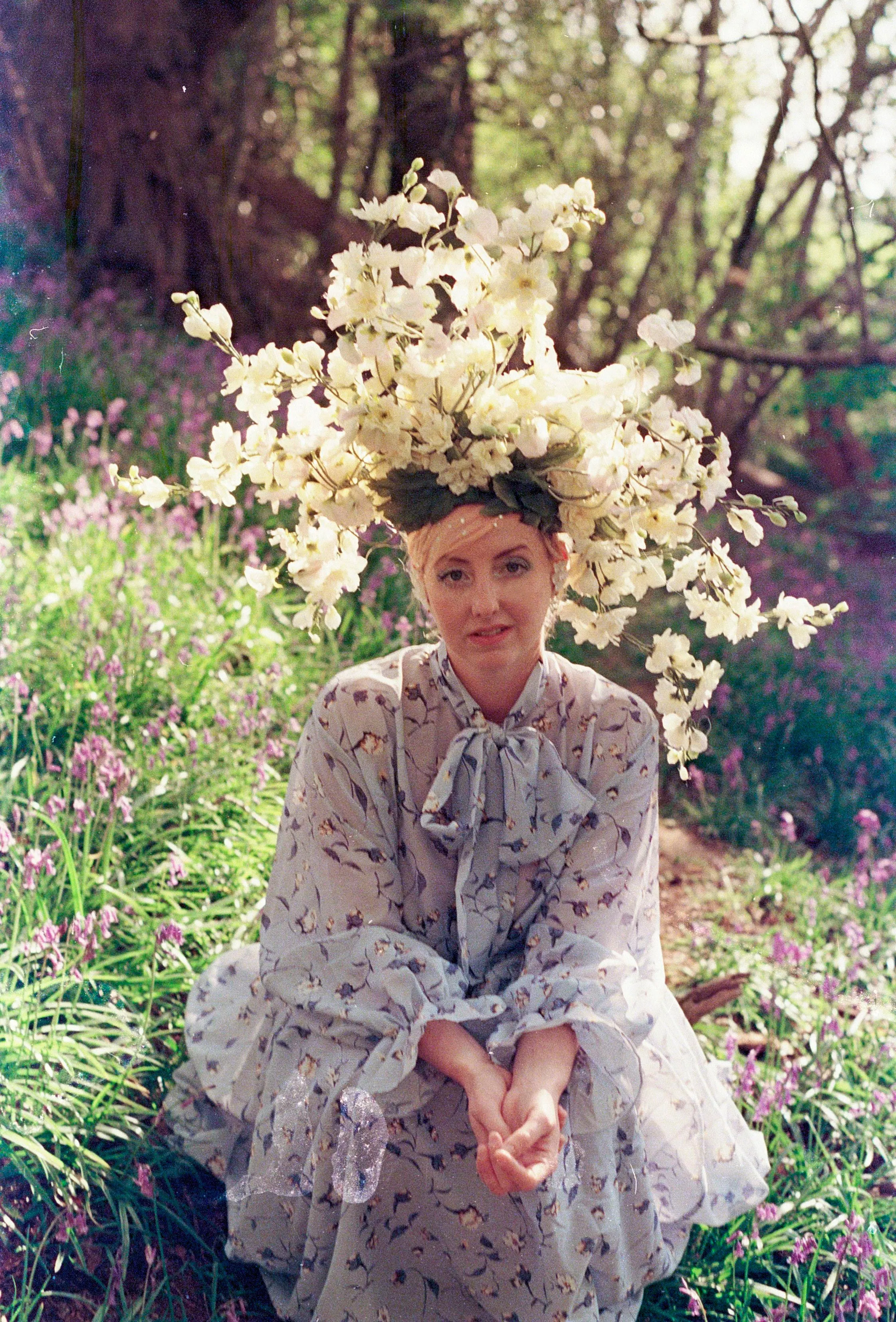 White Flower Floral blossom spray headdress / headpiece