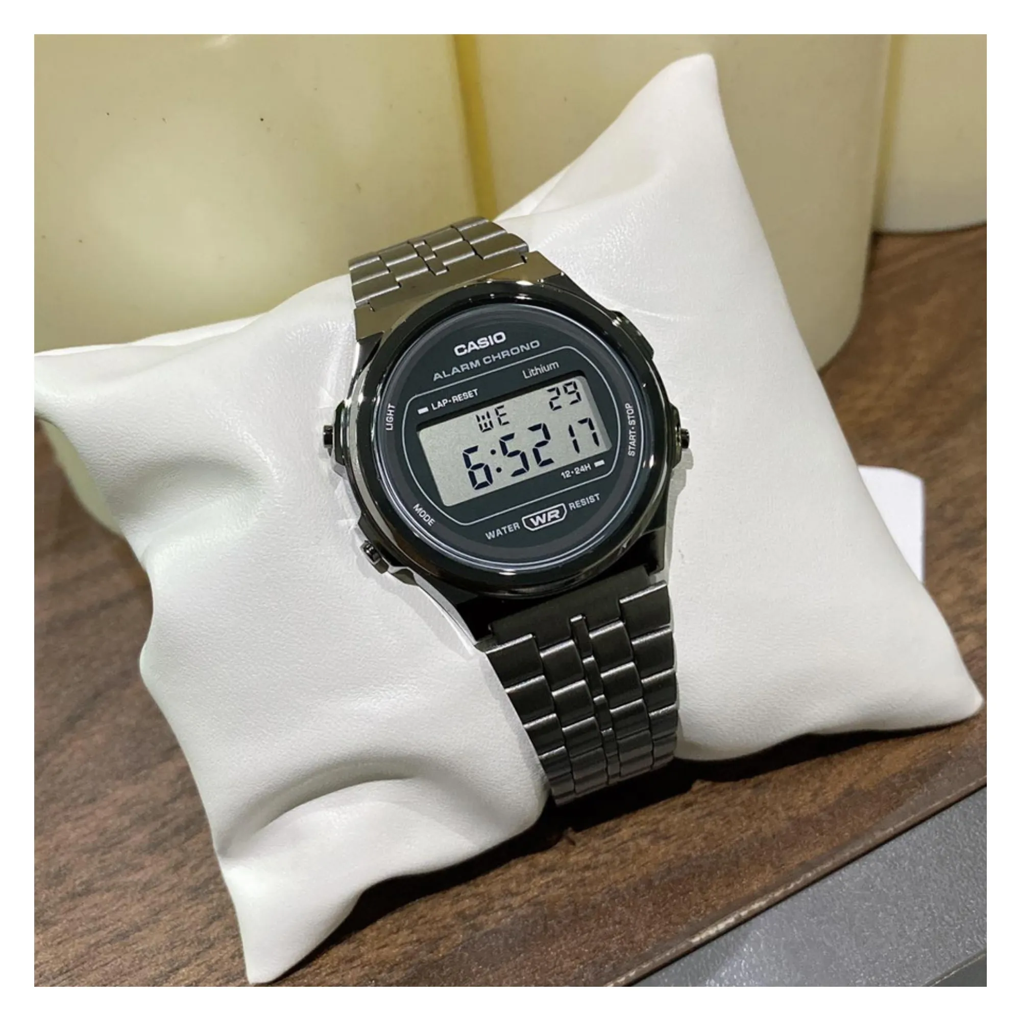 WW1535 Casio Vintage Digital Chain Watch A171WEGG-1ADF