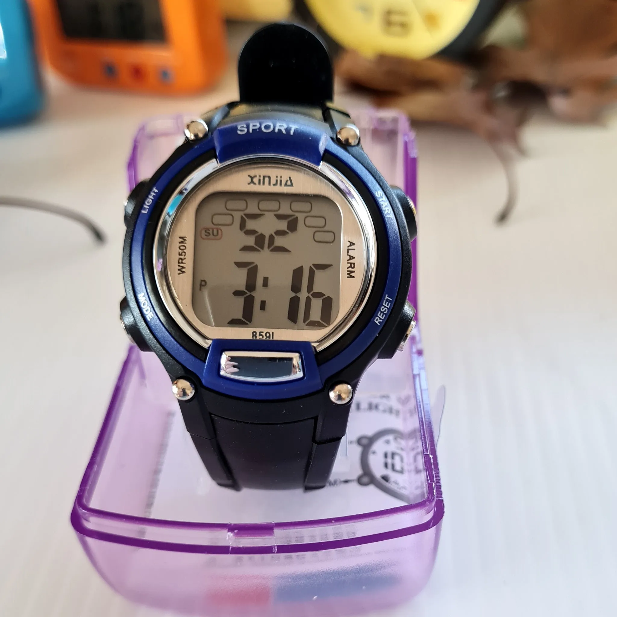 Young Adult Sports Watch Xinjia 5ATM TD24 asst colours
