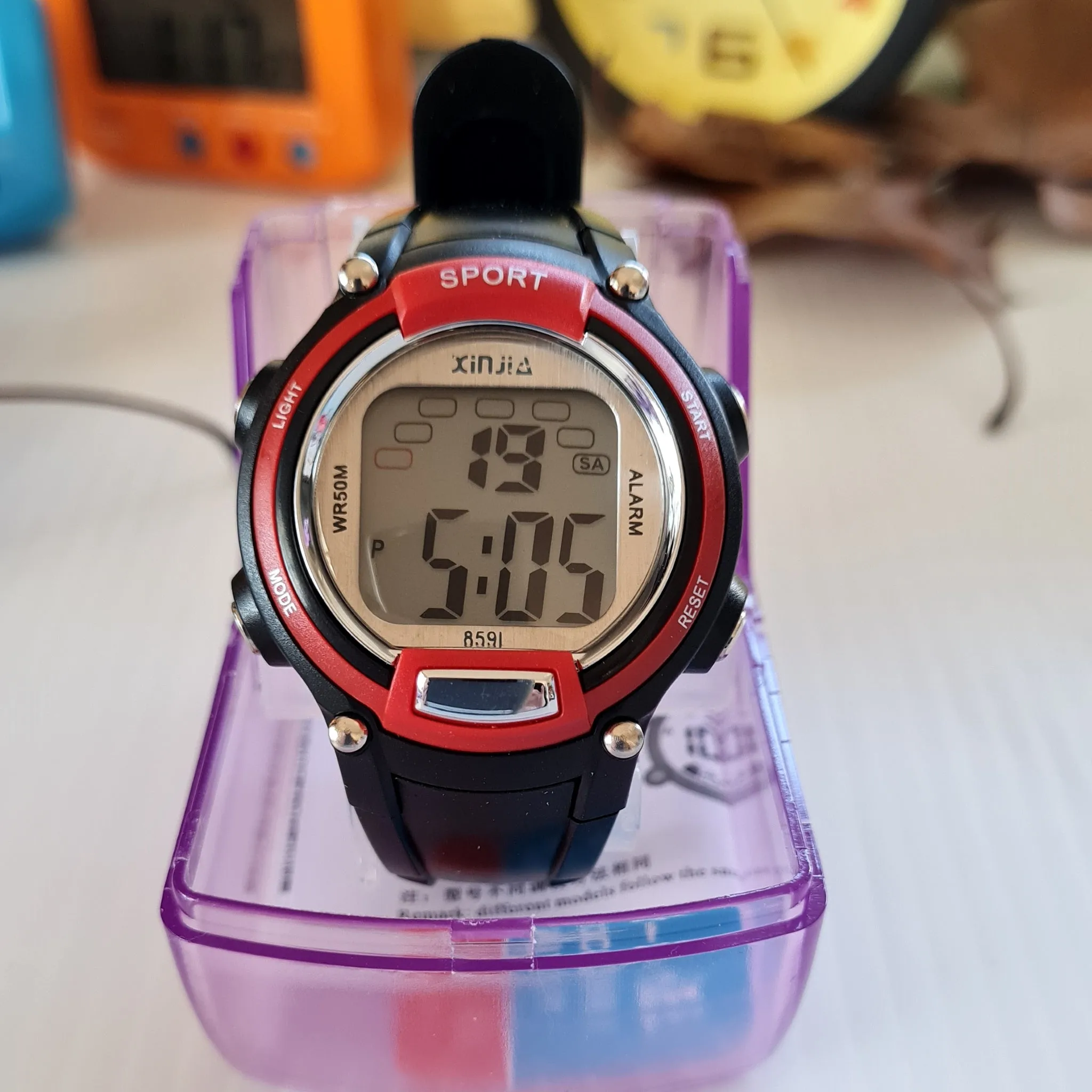 Young Adult Sports Watch Xinjia 5ATM TD24 asst colours